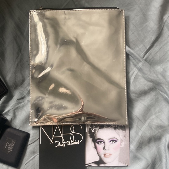 NARS Andy Warhol makeup and pouch - Picture 9 of 10